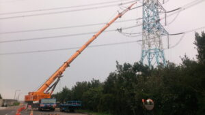 Formosa Petrochemical conveying electrical insulators replacement hoisting